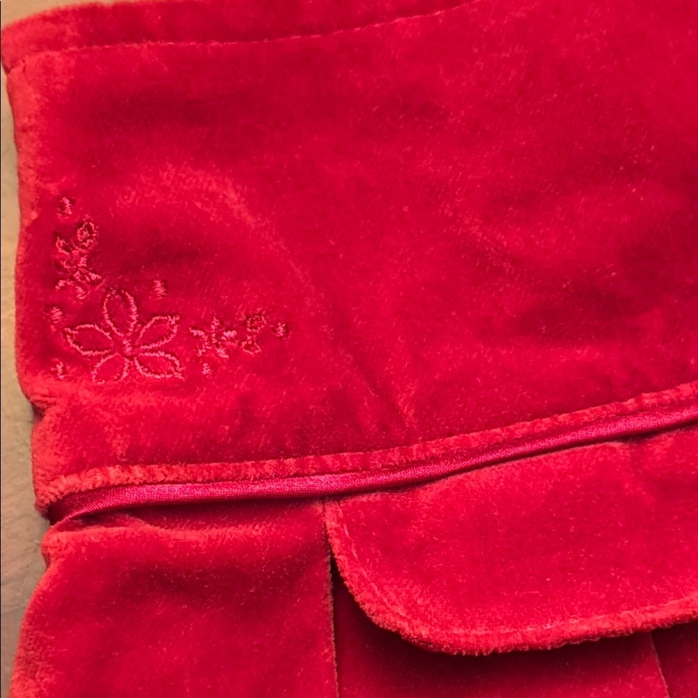 OSHKOSH B’GOSH Pleated Velvet Skirt, size 5 (little girls) - Picture 4 of 10